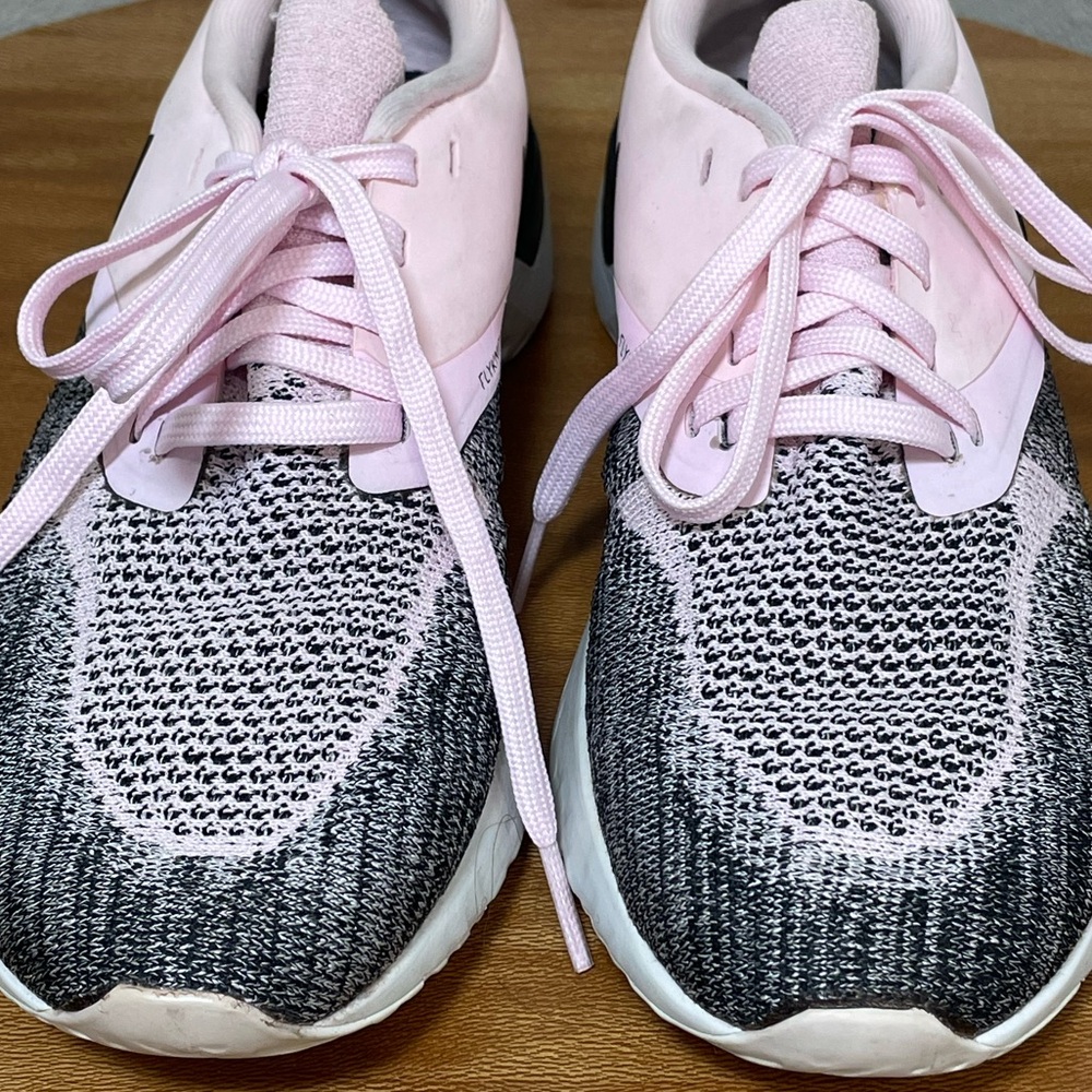 Women’s Nike Odyssey React Flyknit 2 Size 7 'Barely Rose' AH1016-601 - Picture 12 of 15